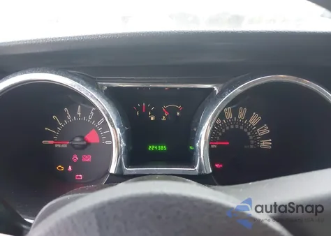 2008 Ford Mustang Gt Deluxe/Gt Premium from USA, damaged, VIN 1ZVHT82H085130593